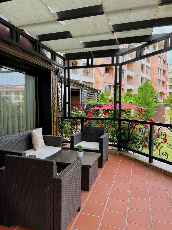 Family Hotel Paradise Saints Constantine and Helena Exterior foto